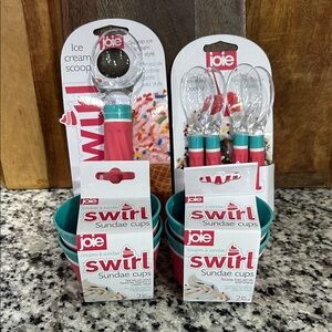 Joie Swirl Sundae Cups, Spoons and Ice cream Scoop Set ice cream service for 4